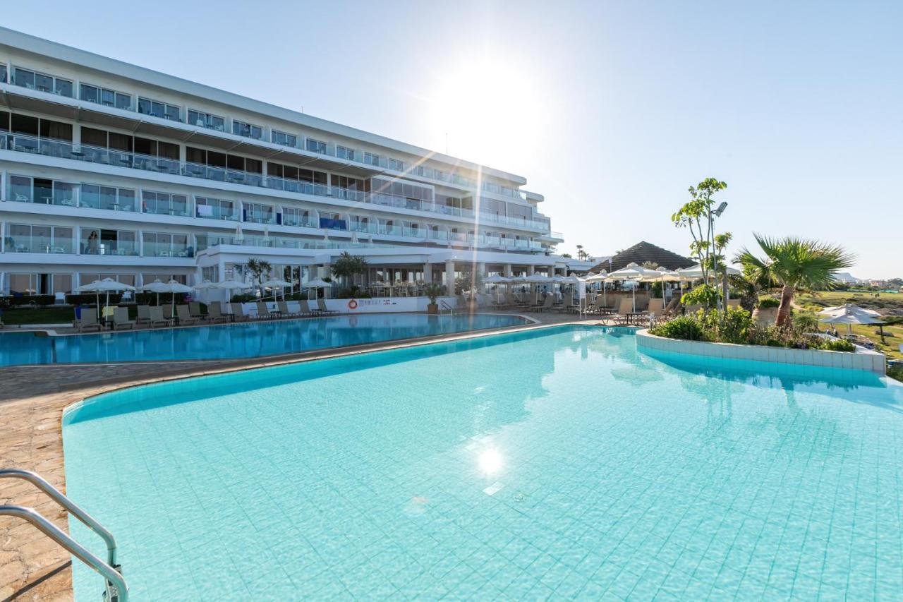 Atlantica Sungarden Beach Ayia Napa Esterno foto