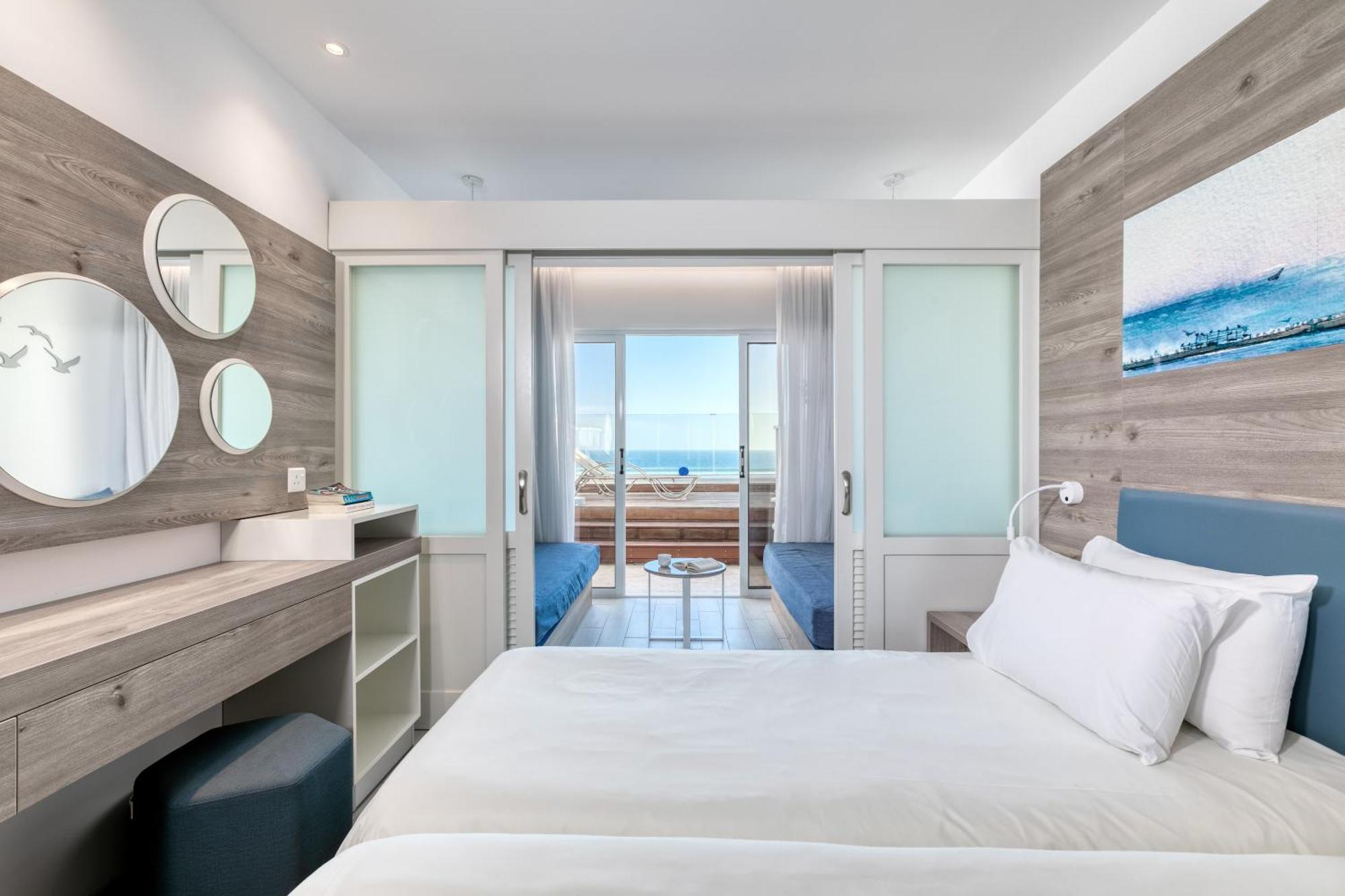 Atlantica Sungarden Beach Ayia Napa Esterno foto